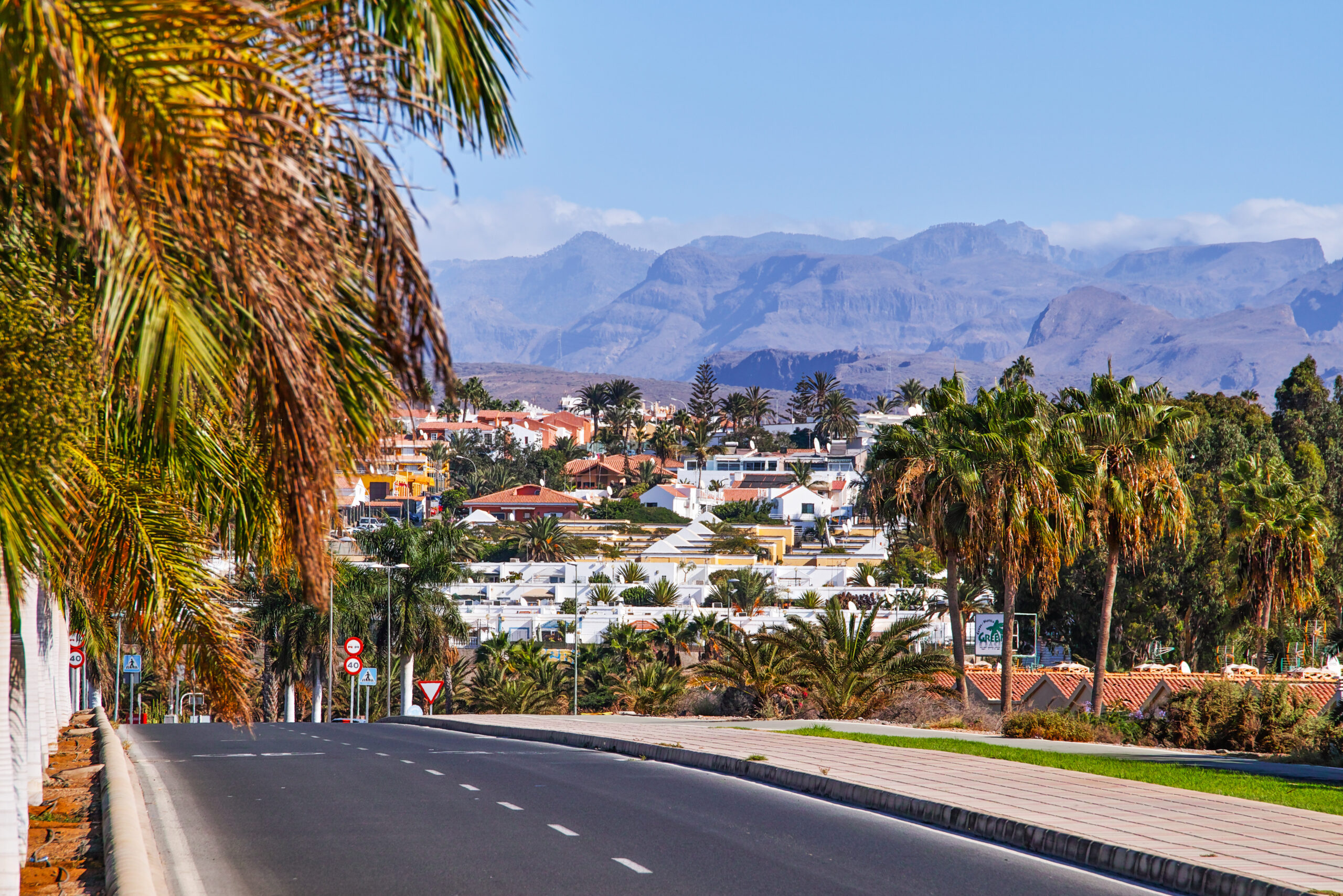 Maspalomas Spring Break Invasion 2